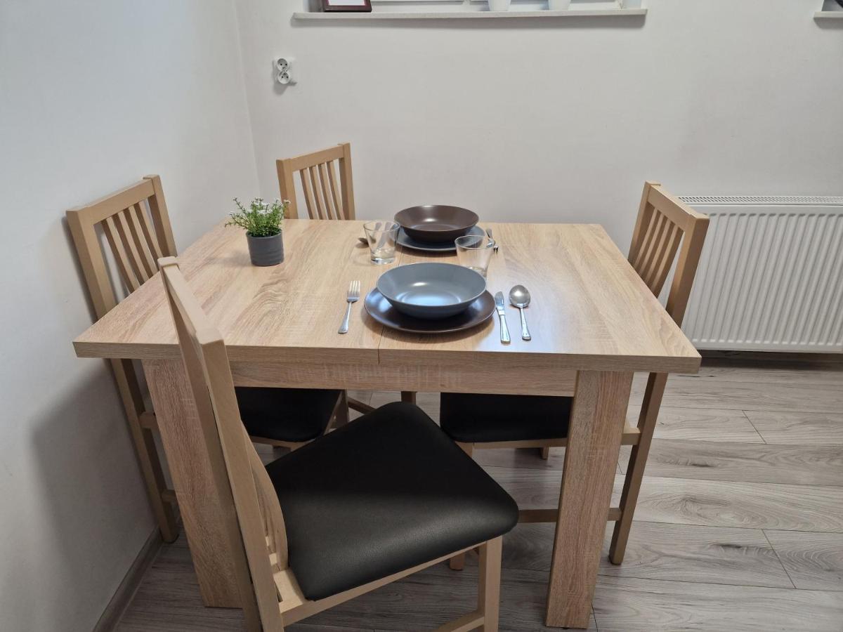 Apartament W Srodmiesciu Санок Экстерьер фото
