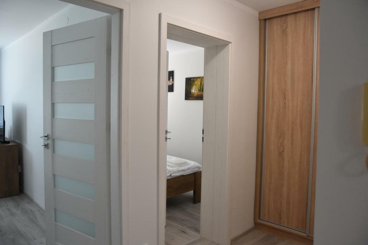 Apartament W Srodmiesciu Санок Экстерьер фото